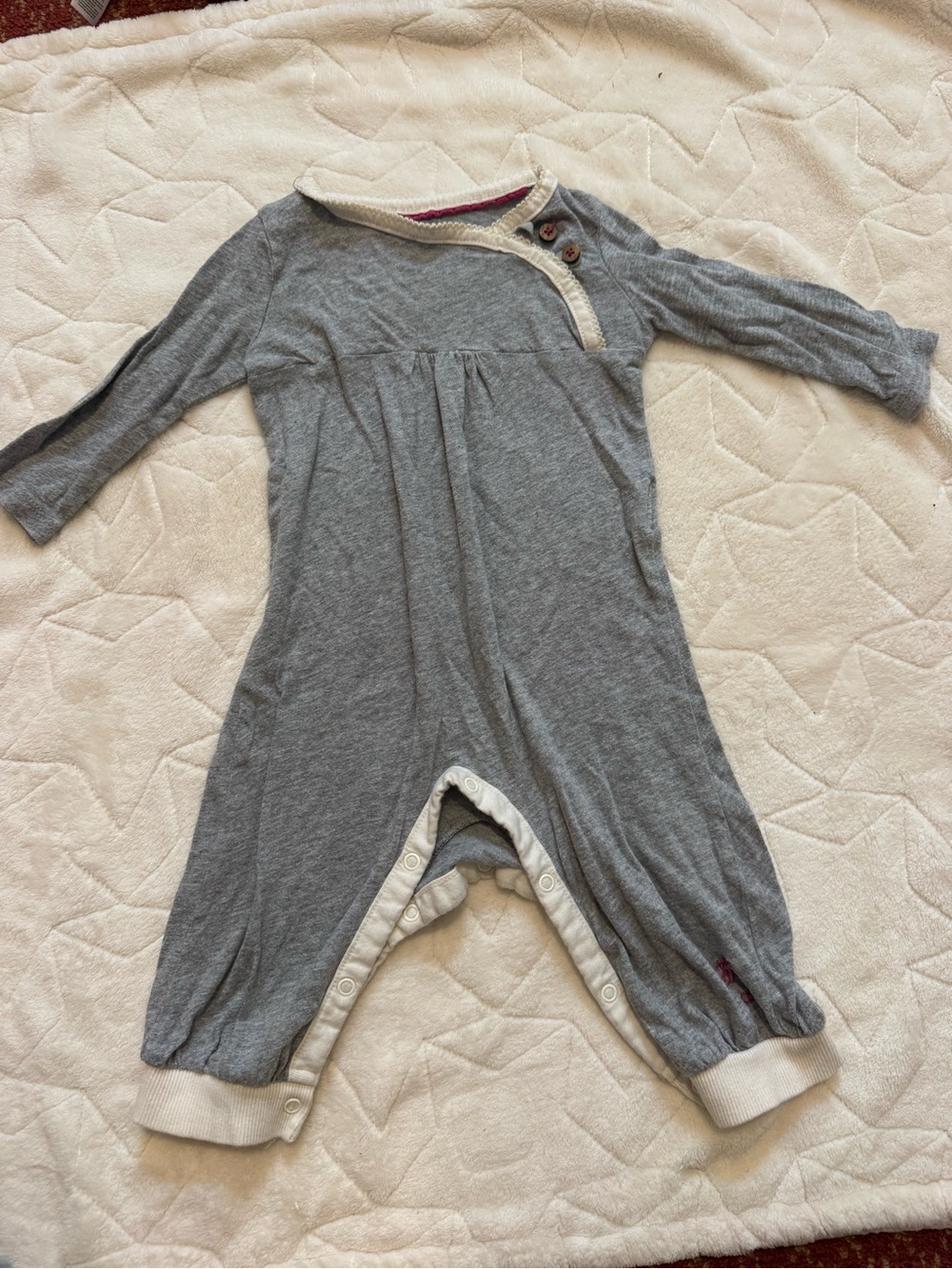 Burt's Bees Baby Grey One-Piece Bodysuit - 3/6 months